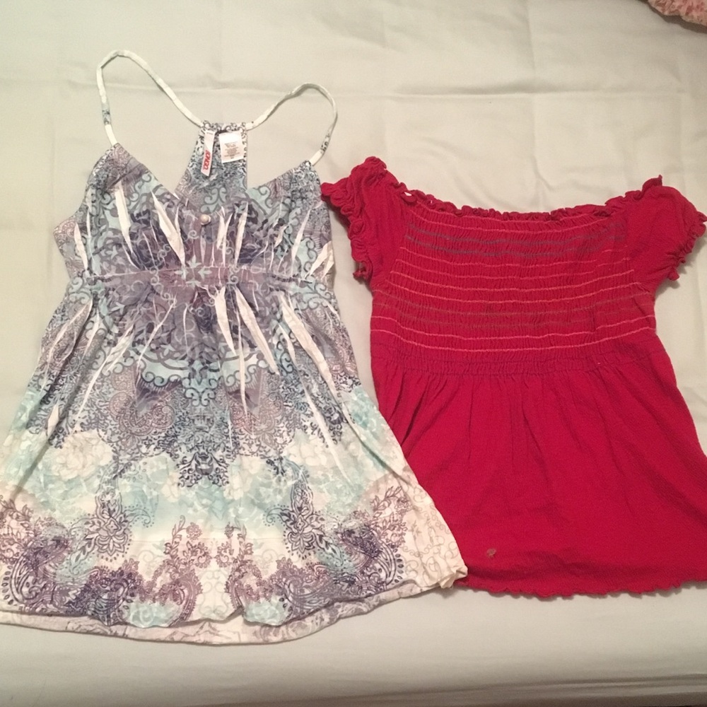 Lot #2 - 13 PIECES, Tops, Tunic,, Vest, XXS, XS, S - Picture 2 of 7